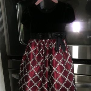 Girls holiday dress
